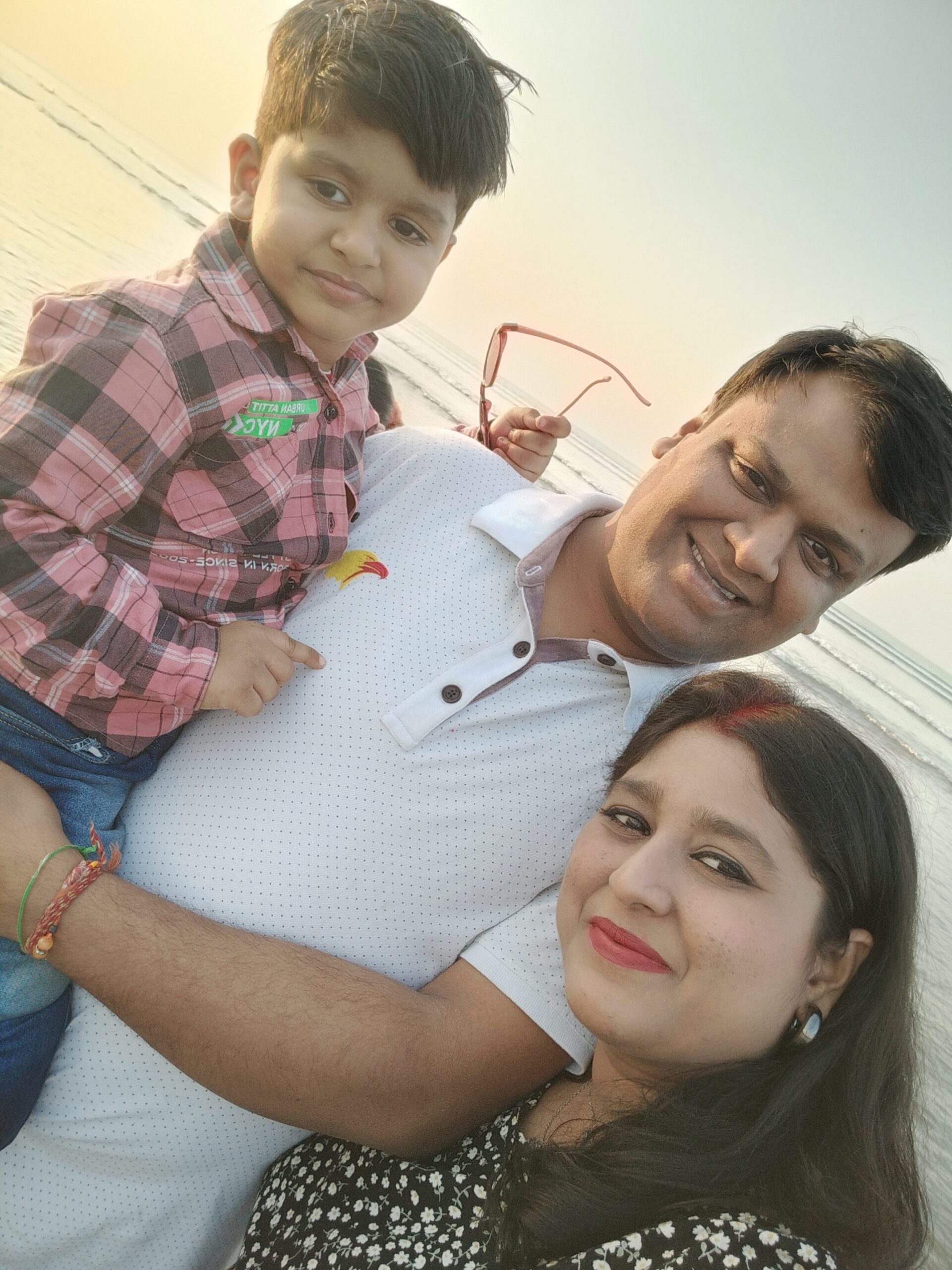 "Excellent language learning experience for my kid. Mrs Neelakshi shukla and her team is par excellence. Really happy with the way she has helped my kid learning the language. She is very patient and encourages all the kids a lot”Phonic classes helped my son to develop confidence while speaking and reading English."